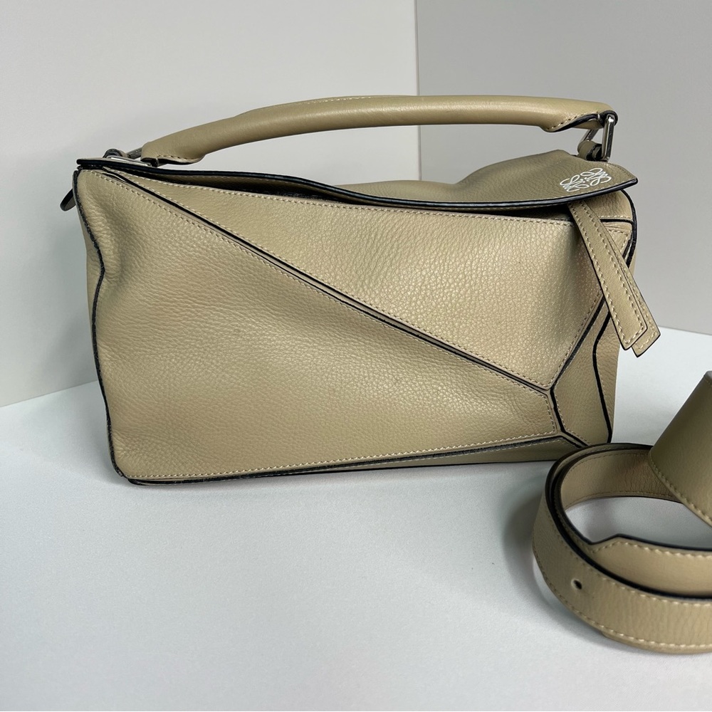 Loewe 2 ways Puzzle bag Medium Sand